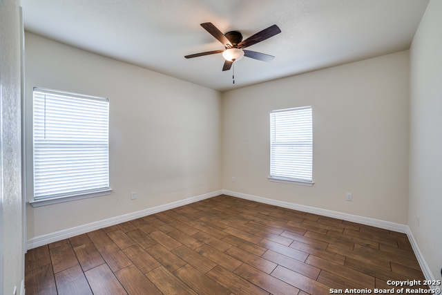 Image 19 of 26 For 100 Short Meadow W