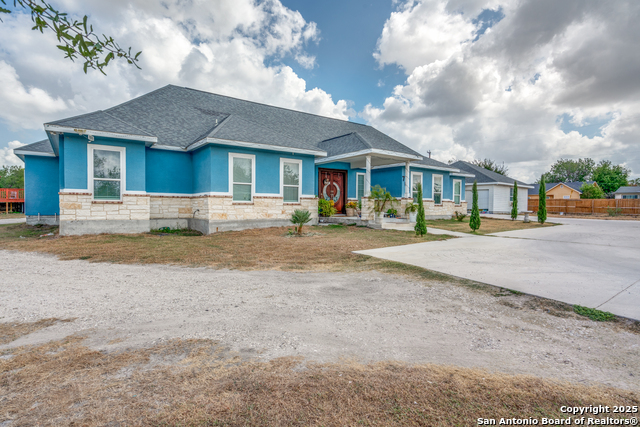 Details for 703 Petaluma Blvd. W, San Antonio, TX 78221
