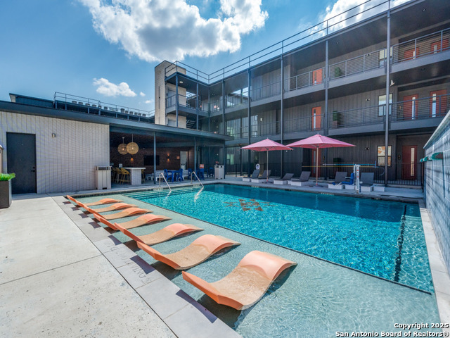 Image 23 of 33 For 2165 Gabriels Pl  1312