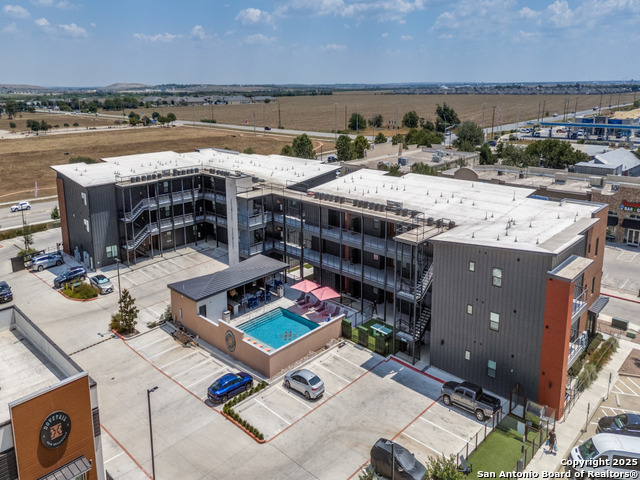 Image 27 of 33 For 2165 Gabriels Pl  1312