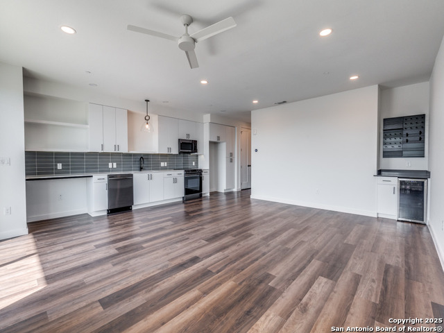 Image 5 of 33 For 2165 Gabriels Pl  1312