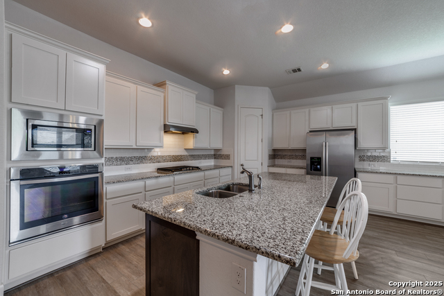 Image 7 of 27 For 836 Silver Fox