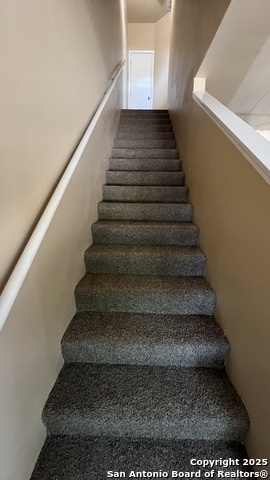 Image 12 of 21 For 1000 Diamond 1302