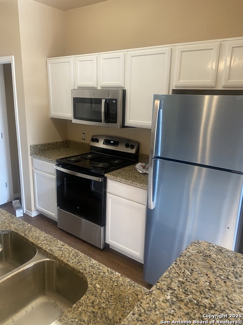 Image 2 of 21 For 1000 Diamond 1302