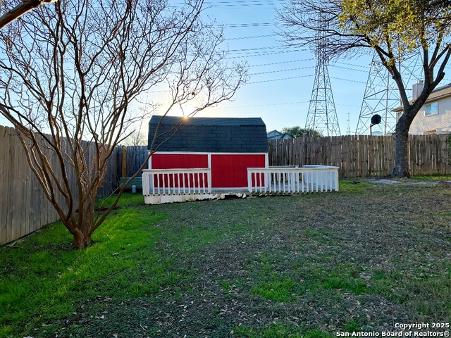 Image 36 of 38 For 7026 Misty Ridge