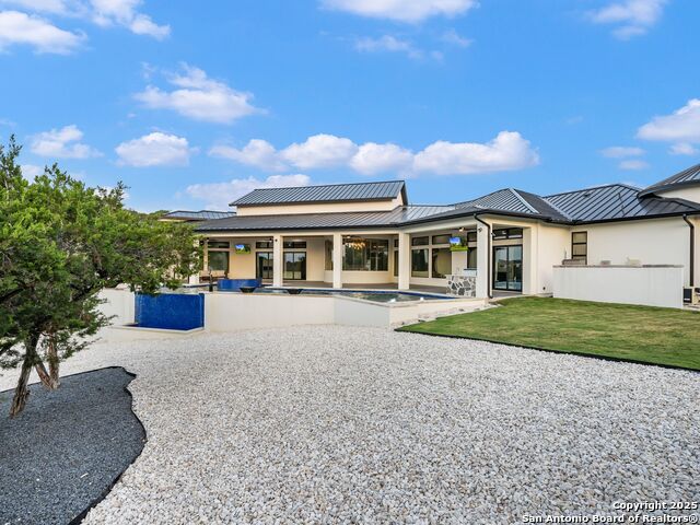 Listing photo id 41 for 25003 Miranda Ridge