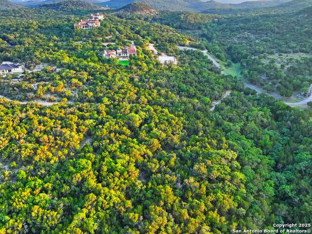 Listing photo id 45 for 25003 Miranda Ridge