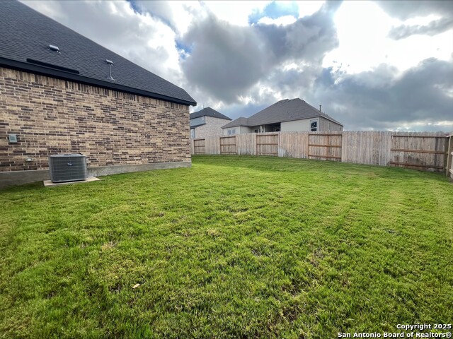Listing photo id 16 for 290 Lawrence Drive
