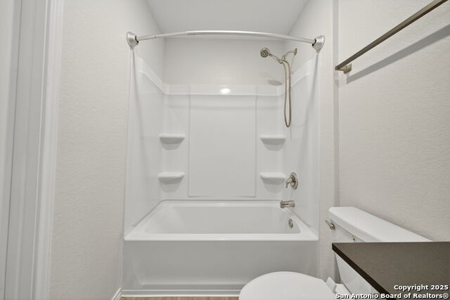 Image 19 of 26 For 5331 Hornbeck Heights