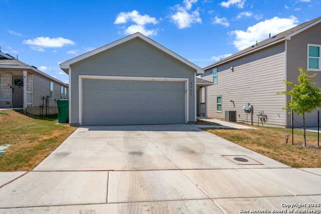 Image 2 of 26 For 5331 Hornbeck Heights