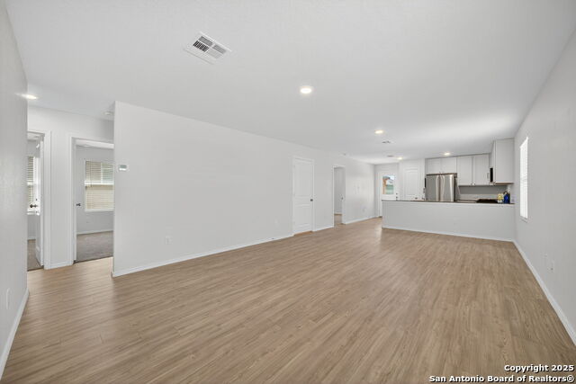 Image 6 of 26 For 5331 Hornbeck Heights