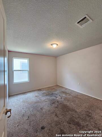 Image 10 of 13 For 6103 Travis Summit