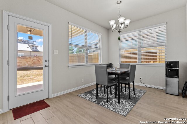 Image 4 of 21 For 2083 Cowan  