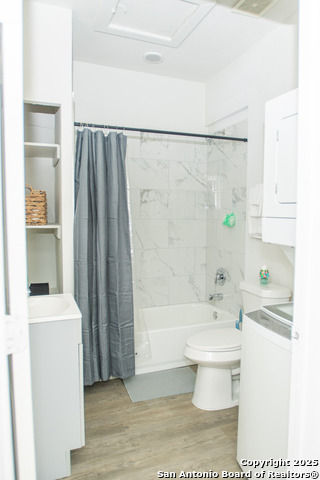 Listing photo id 5 for 2802 Morales St
