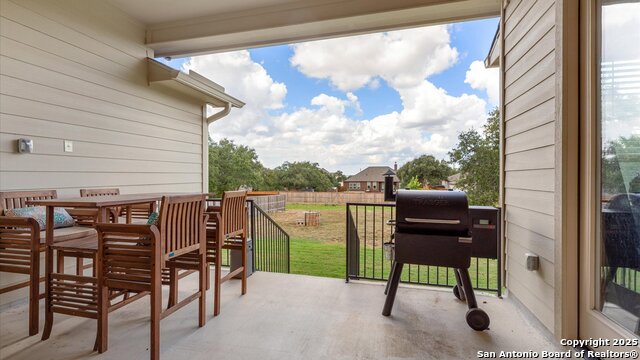 Image 24 of 28 For 270 Lilly Bluff