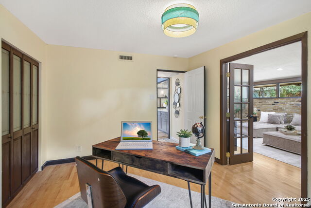 Image 22 of 41 For 234 Five Oaks