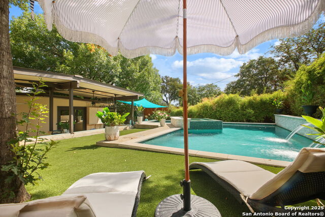 Image 33 of 41 For 234 Five Oaks