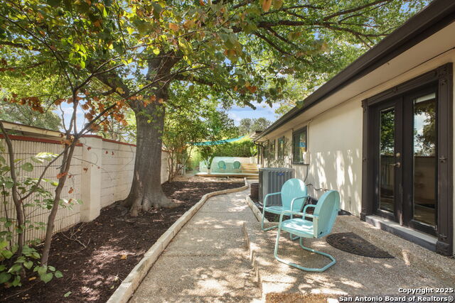 Image 37 of 41 For 234 Five Oaks
