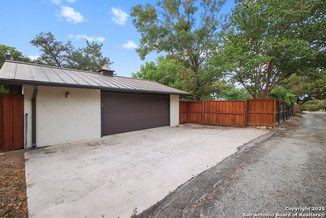 Image 41 of 41 For 234 Five Oaks