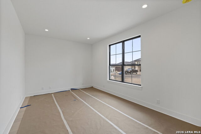 Image 20 of 61 For 258 Hannah  