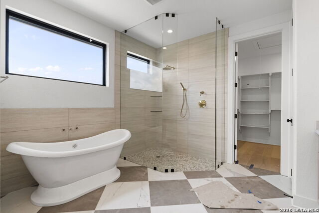 Image 25 of 61 For 258 Hannah  