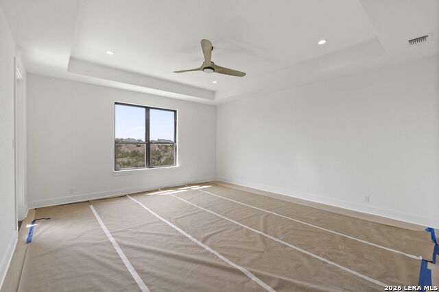 Image 30 of 61 For 258 Hannah  