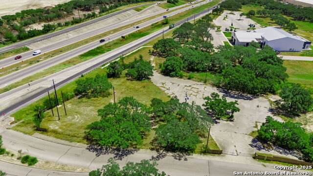 Listing photo id 7 for 5550 Mountain Vista