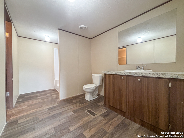 Image 13 of 22 For 1071 Ramble