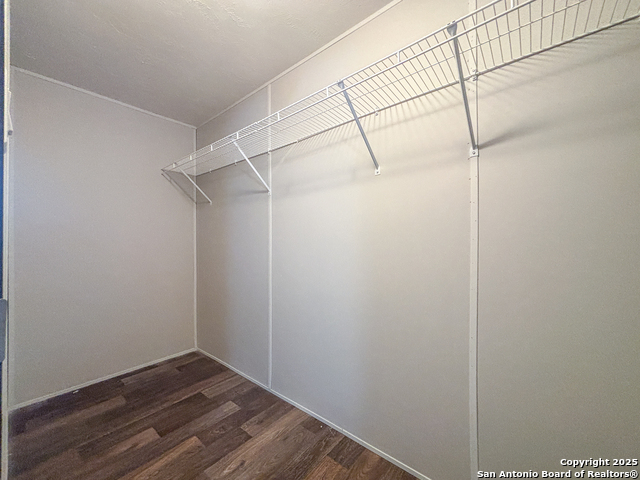 Image 15 of 22 For 1071 Ramble