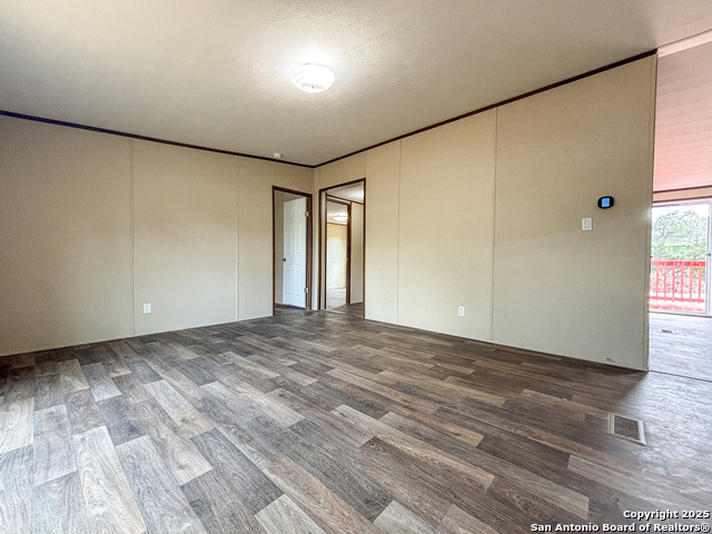 Image 4 of 22 For 1071 Ramble