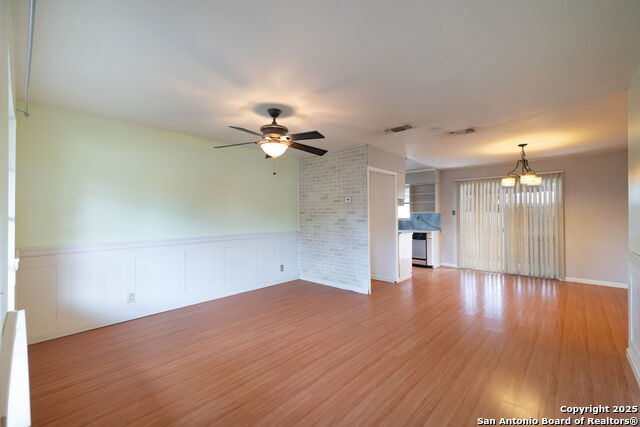 Image 7 of 15 For 5405 Borchers