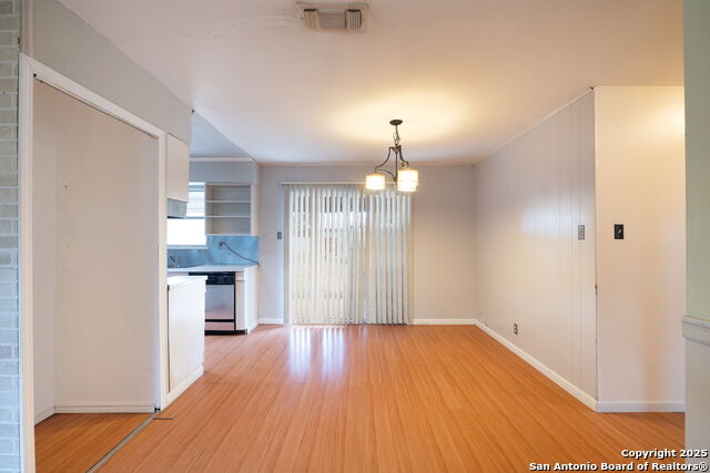 Image 8 of 15 For 5405 Borchers