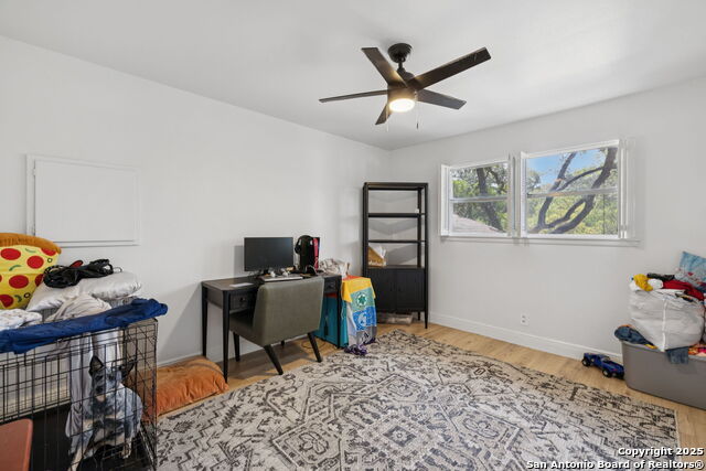 Listing photo id 30 for 10406 Burr Oak
