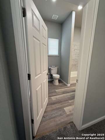 Image 39 of 50 For 334 Whittier E