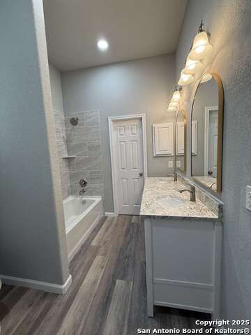 Image 41 of 50 For 334 Whittier E