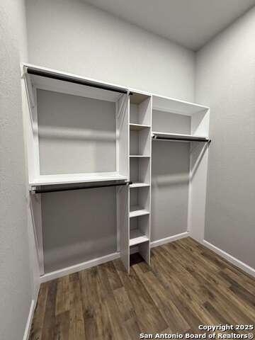 Image 44 of 50 For 334 Whittier E