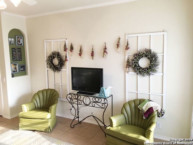 Image 3 of 8 For 6026 Jolie Ct E