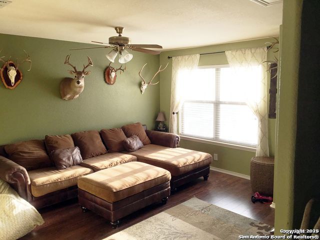 Image 8 of 8 For 6026 Jolie Ct E