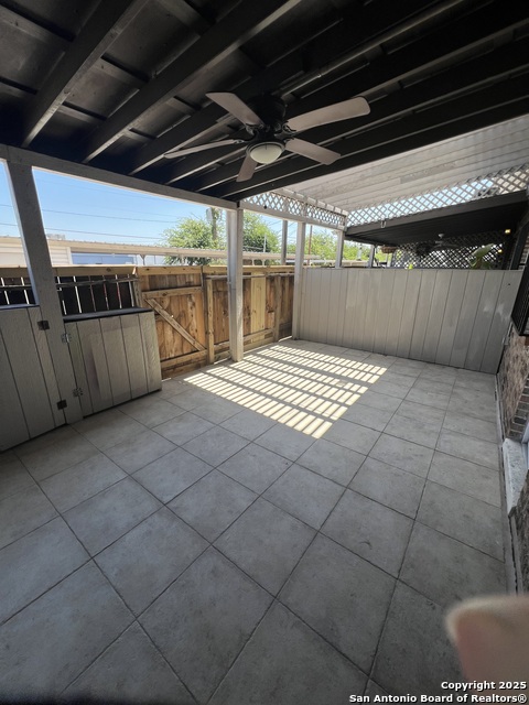 Image 9 of 11 For 113 Silver Sands E