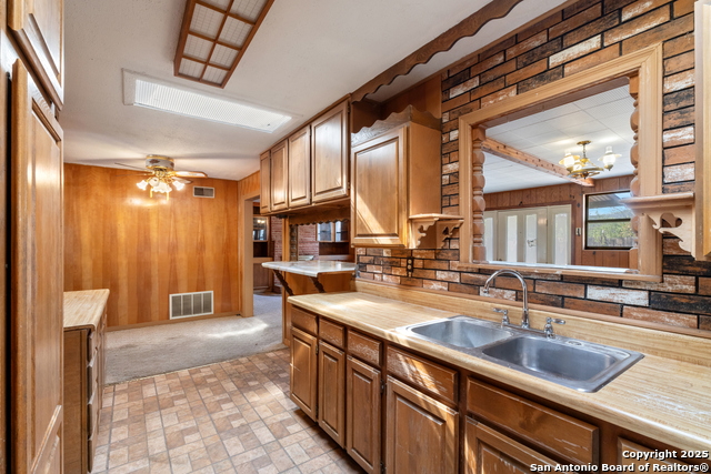 Image 14 of 32 For 283 Hatcher