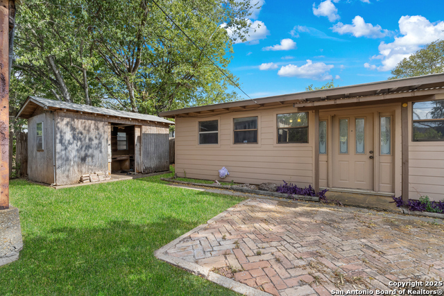 Image 25 of 32 For 283 Hatcher