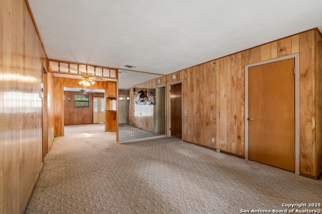 Image 7 of 32 For 283 Hatcher