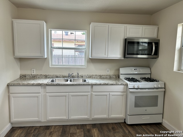 Image 3 of 18 For 106 Southway  1