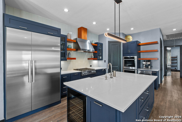 Listing photo id 7 for 6 Dominion Meadows