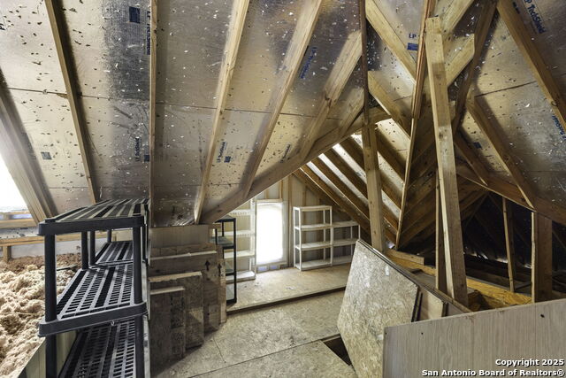 Image 25 of 29 For 12606 Flower Bend