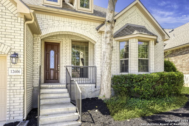 Image 3 of 29 For 12606 Flower Bend