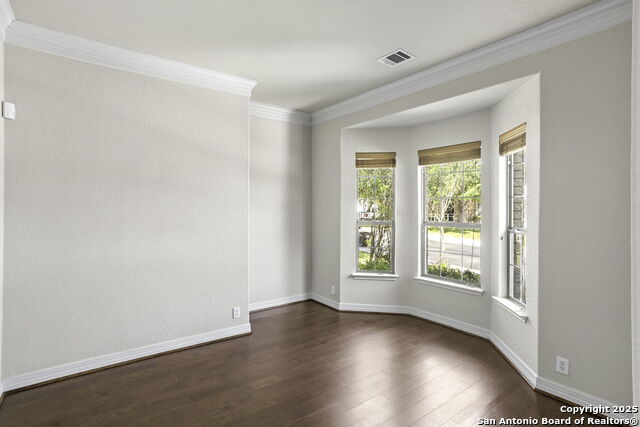 Image 8 of 29 For 12606 Flower Bend