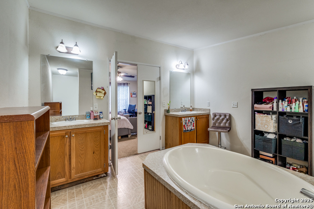 Image 14 of 18 For 13700 Judson Rd #112