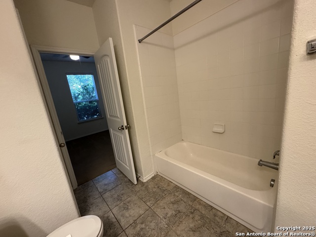 Image 13 of 18 For 128 Landmark