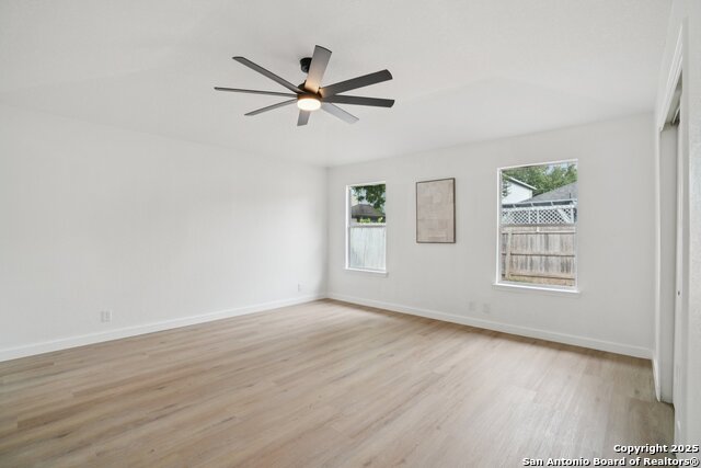 Image 14 of 34 For 3320 Whisper Bluff